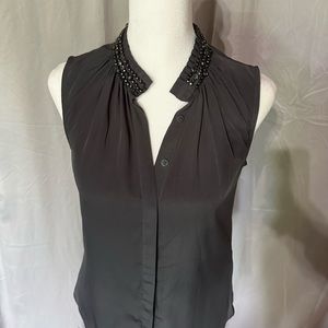 Sleeveless blouse
